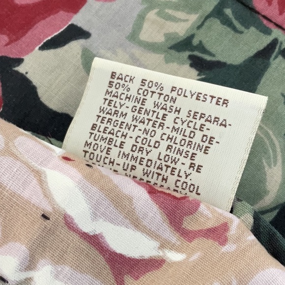 Croscill set of 2 window valances. Roses on black. - Picture 7 of 7